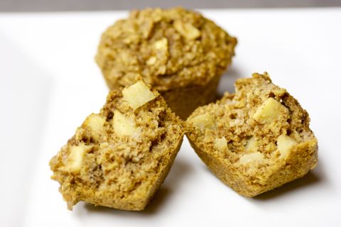 apple-oatmeal-muffins