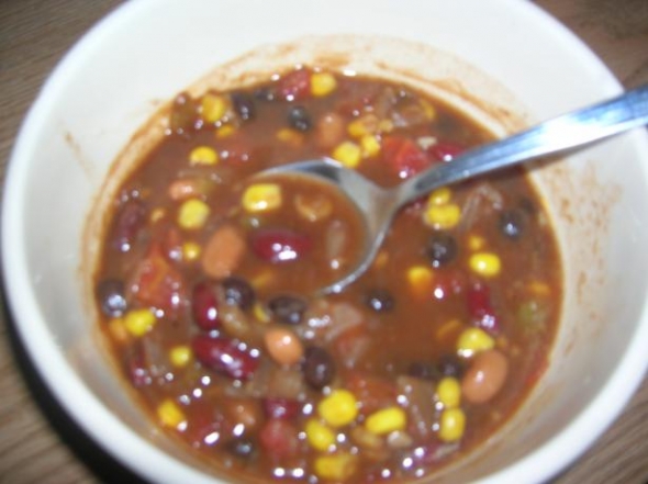 Dad’s Delicious Easy Vegan Chili Recipe