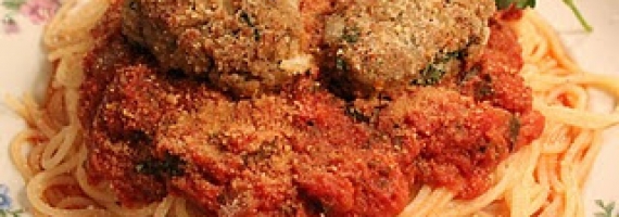 Vegan Love: Spaghetti and Heart-Shaped Meatballs