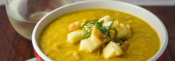 Slow Cooker Curried Cauliflower Soup